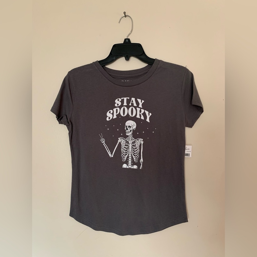 Adiva Gray 'Stay Spooky' Short Sleeve Tee